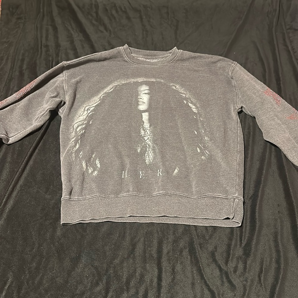 H.E.R star crewneck